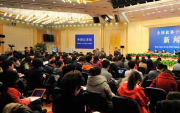 中国轨道交通业变绿变聪明