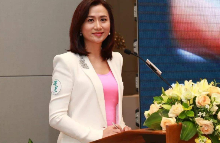 绿水青山腾巨龙 大道如虹畅琼州